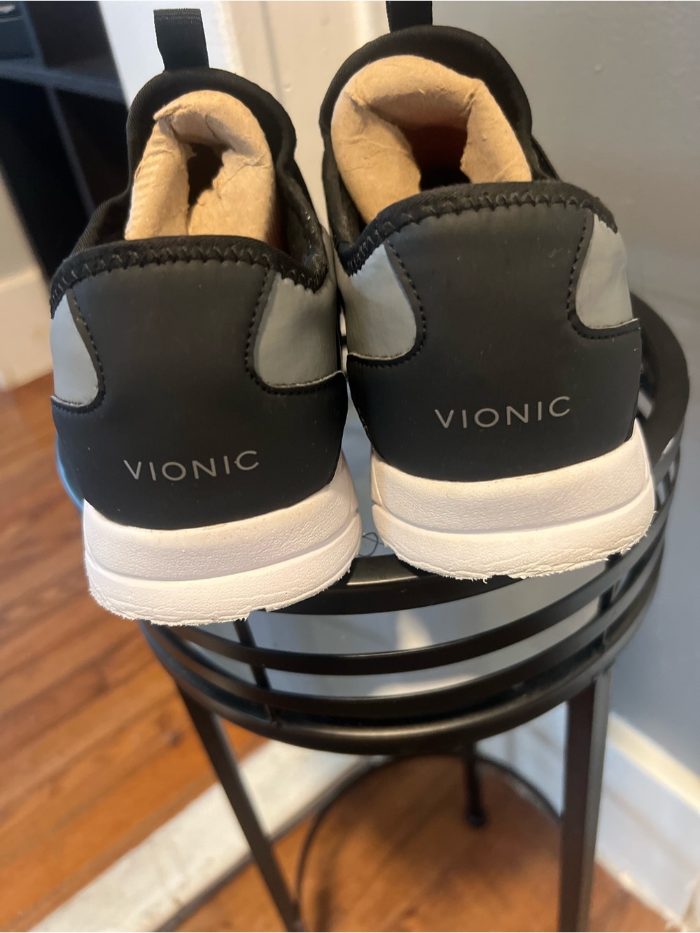 Vionic Black Gray and White Slip-On Sneakers size 8.5 women - Picture 4 of 7